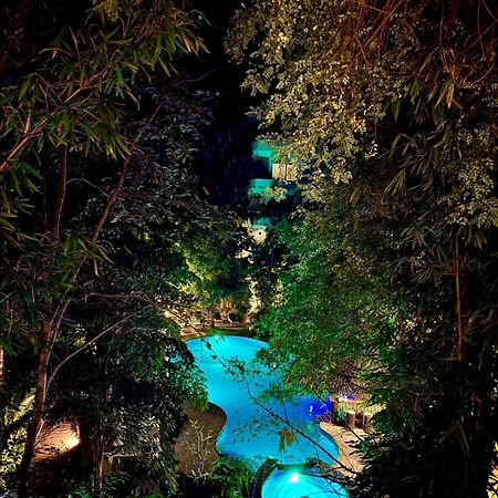 דמבולה Sundaras Infinity Jungle Resort מראה חיצוני תמונה