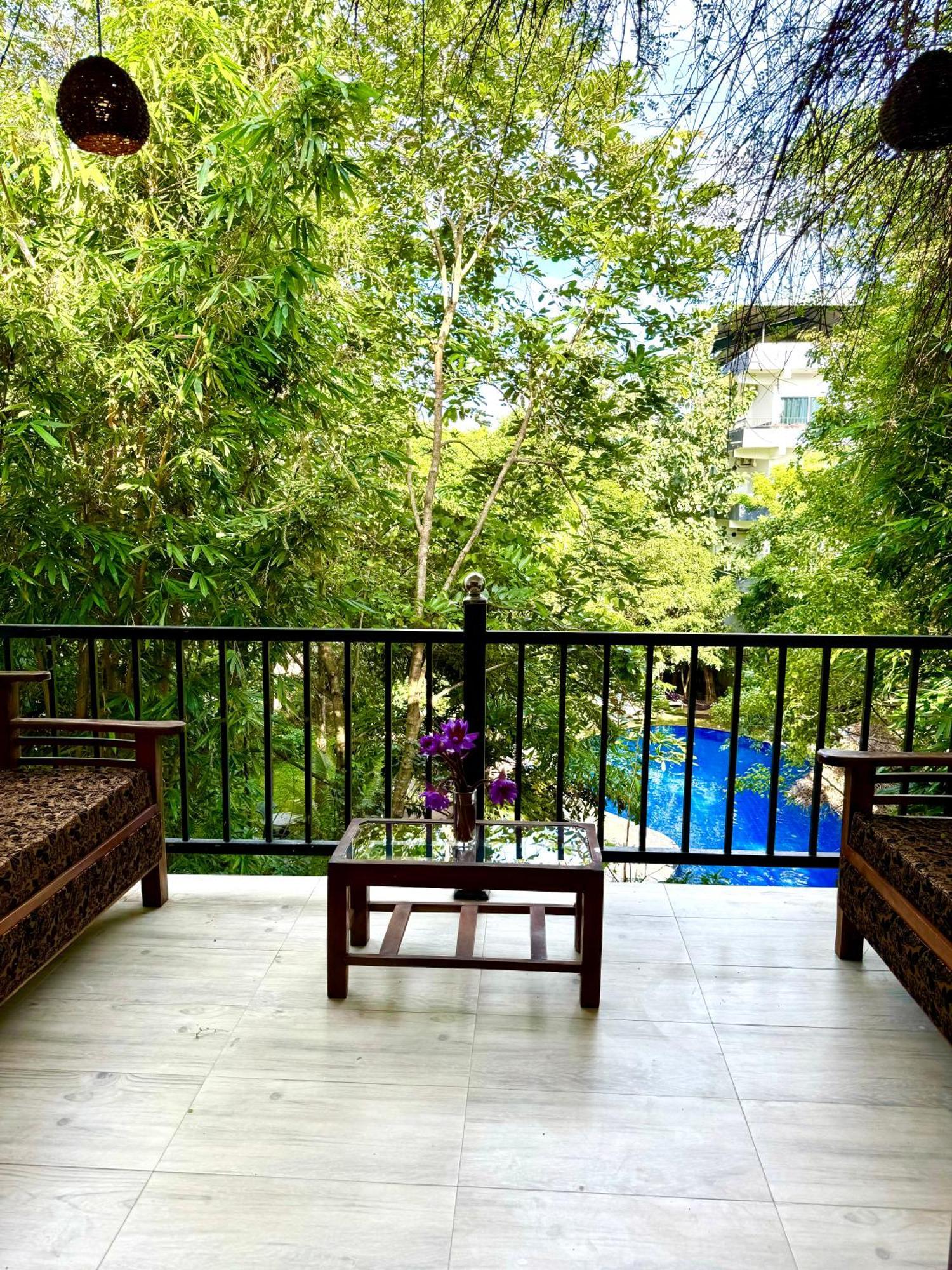 דמבולה Sundaras Infinity Jungle Resort מראה חיצוני תמונה